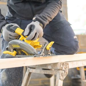 Pilarka tarczowa Stanley FME301K 1650 W 190 mm 4