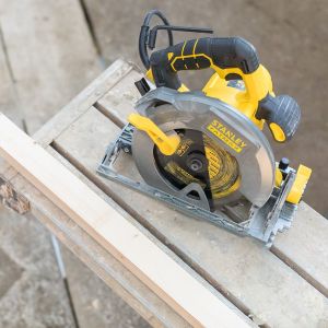 Pilarka tarczowa Stanley FME301K 1650 W 190 mm 5