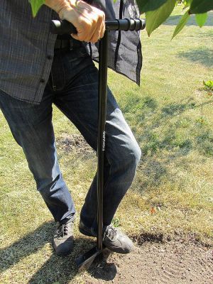 Fiskars Obcinarka krawędzi trawników Solid 23 x 109cm (1011617) 4