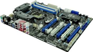 Płyta główna ASRock P67 EXTREME4 (B3) 2