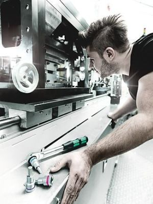 Wera Klucz 8740 C HF nasadowy Zyklop 1/2" do śrub z gniazdem sześciokątnym z funkcją przytrzymywania 5 x 140mm (05003841001) 2