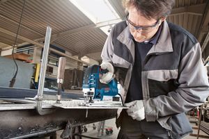 Wyrzynarka Bosch GST 150 BCE 780 W 4