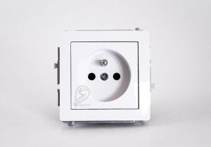 Karlik Mechanizm gniazda pojedynczego z uziemieniem 2P+Z (DGP-1z) 3