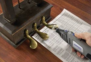 Szlifierka Dremel Akumulatorowa szlifierka wielofunkcyjna z akcesoriami - F0138100JA 11