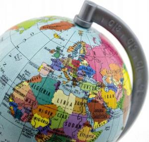 Zachem Globus 70 polityczny 3