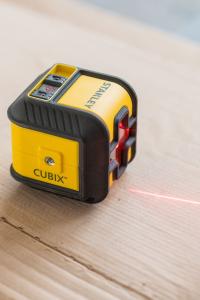 Stanley Laser krzyżowy Cubix czerwony 12 m 18