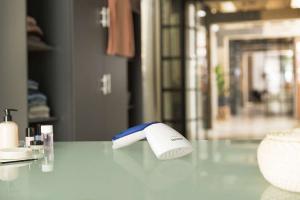 Parownica do ubrań Philips Steam&Go GC351/20 3