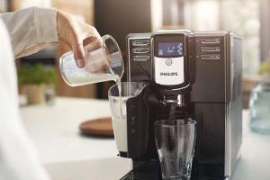 Ekspres ciśnieniowy Philips LatteGo EP5330/10 10