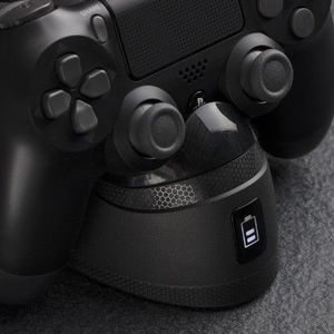 HyperX podwójna stacja ładująca ChargePlay Duo do padów PS4 (HX-CPDU-C) 4