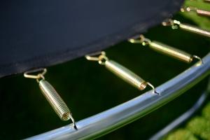 Trampolina ogrodowa Funfit 840 z siatką zewnętrzną 6 FT 183 cm 5