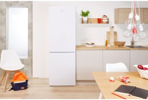 Lodówka Indesit LR6 S2 W 3