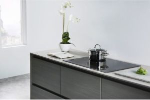 Płyta grzewcza Whirlpool ACM 829 NE 2