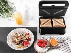 Opiekacz DeLonghi SW12B.bk 4