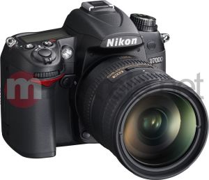 Lustrzanka Nikon D 7000 Kit + AF-S DX 18-200 mm VR II (VBA290K002) 2