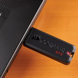 Pendrive Corsair Voyager GTX, 256 GB  (CMFVYGTX3C-256GB) 8