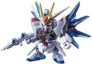 Figurka SD Gundam BANDAI Strike Freedom (4549660049340) 1