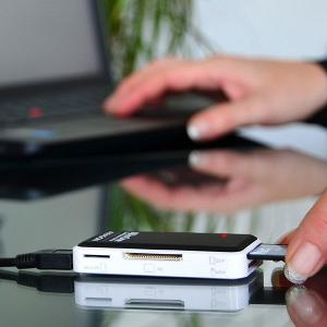 Czytnik Axagon CRE-X1 8