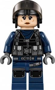 LEGO Jurassic World Pościg za Pteranodonem (75926) 6