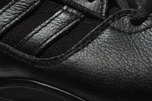 Adidas Buty męskie Gsg-9.7 czarne r. 44 (G62307) 4