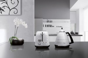 Czajnik DeLonghi KBJ2001.W Biały 4