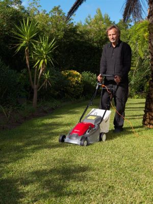 Kosiarka elektryczna Honda HRE 370 A2 10