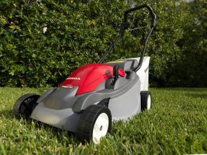 Kosiarka elektryczna Honda HRE 370 A2 7