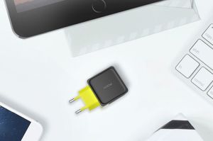 Ładowarka Rock Ładowarka sieciowa Rock Sugar Travel 2 USB 2.4A 11