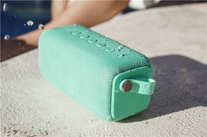 Głośnik Fresh n Rebel Rockbox Bold M Peppermint (1RB6500PT) 3