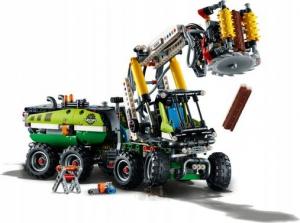 LEGO Technic Maszyna Leśna (42080) 3