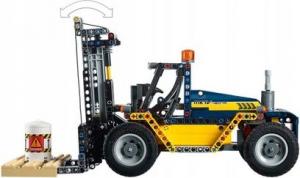 LEGO Technic Wózek widłowy (42079) 5
