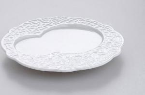 Alessi Talerz śniadaniowy Dressed z białej porcelany motyw dekoracyjny - 4 sztuki 1