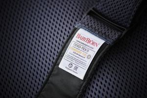 BabyBjorn BABYBJÖRN - Baby Carrier MINI 3D Mesh, Anthracite 9