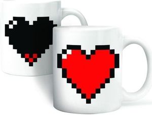 GiftWorld Kubek Pikselowe serce 330ml 3