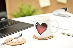 GiftWorld Kubek Pikselowe serce 330ml 4