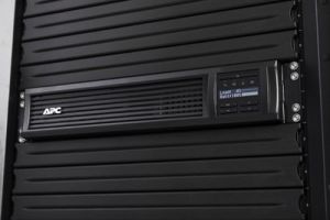 UPS APC Smart-UPS LCD RM (SMT1500RMI2UC) 5