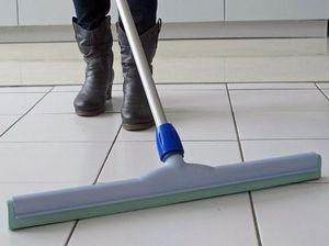 Vileda Ściągacz do podłóg Vileda Professional piankowy 60cm (141973) 3