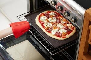 Lekue Mata do pizzy perforowana (8420460003670) 3