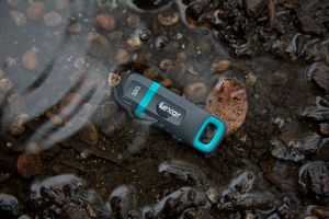 Pendrive Lexar Pendrive Lexar Tough Drive 32GB 6