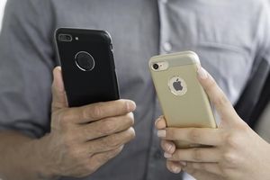 Moshi Moshi Armour - Etui Aluminiowe Iphone 7 Plus (onyx Black) 3