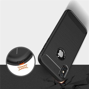 Hurtel Etui iPhone X Carbon Case elastyczne pokrowiec czarny 6