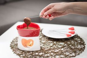 Kemis Porcelanowe serce do fondue 4
