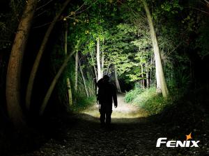 Latarka czołowa Fenix Latarka czołówka diodowa HL55 4