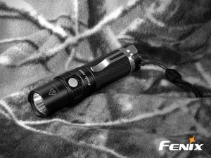 Latarka Fenix diodowa PD25 2