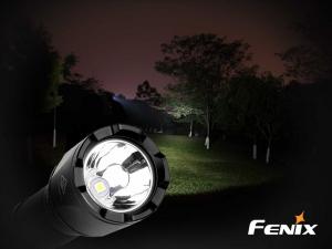 Latarka Fenix diodowa TK09 8