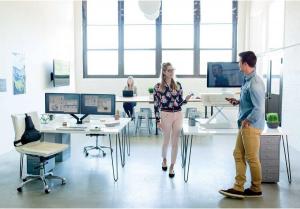 Fellowes Uchwyt biurkowy na 2 monitory do 32" Platinum (8042501) 3