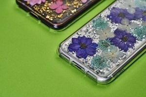 Puro Etui Glam Hippie Chic Cover iPhone XR czerwone 10