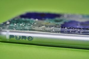 Puro Etui Glam Hippie Chic Cover iPhone XR czerwone 11