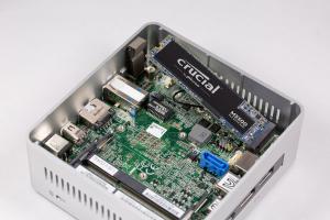 Dysk SSD Crucial MX500 500 GB M.2 2280 SATA III (CT500MX500SSD4) 5