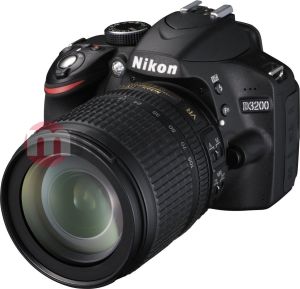 Lustrzanka Nikon D3200 + AF-S DX 18-105mm VR (VBA330K005) 1