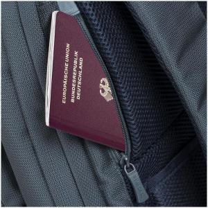 Plecak RivaCase Tegel 17.3" (8460 aquamarine) 12